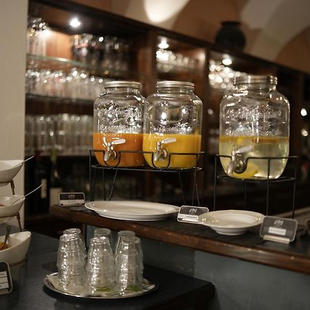 Hotel Goldener Adler เบาท์เซน ภายนอก รูปภาพ