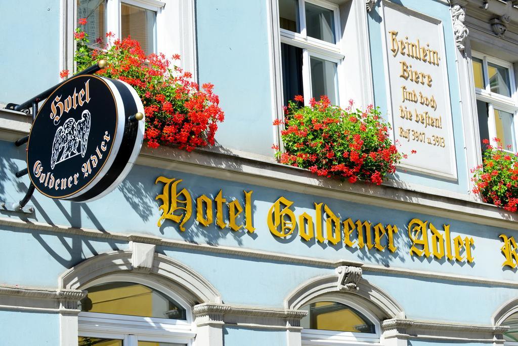 Hotel Goldener Adler เบาท์เซน ภายนอก รูปภาพ